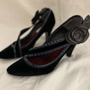 Marc Jacobs Black Heels with Floral Detail